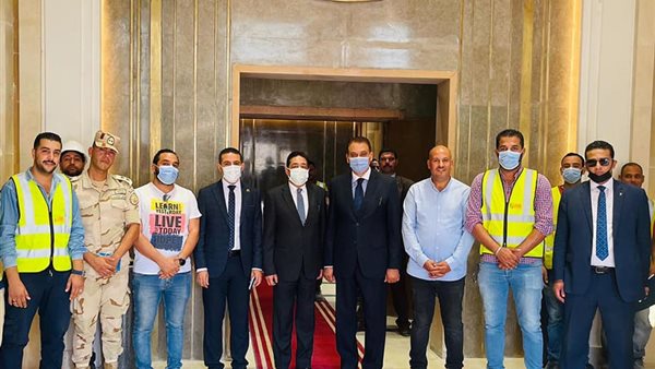 جانب من الزيارة