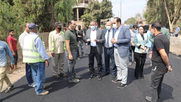 محافظ المنوفية خلال