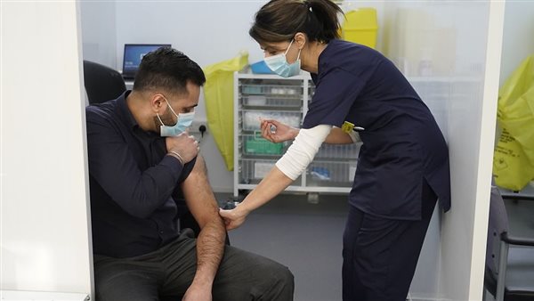 تسجيل لقاح كورونا