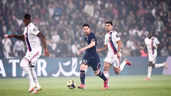 ميسى فى احدى المباريات