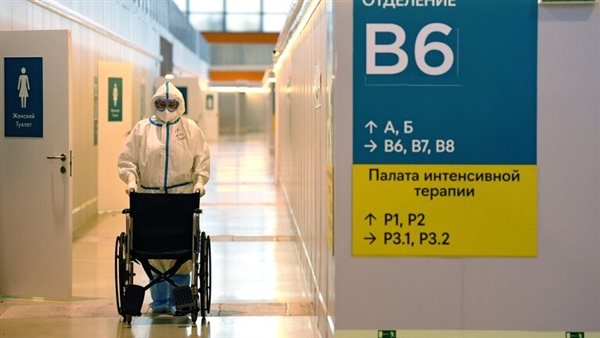 فيروس كورونا يتفشى