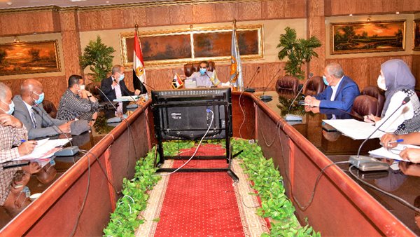 محافظ الغربية خلال