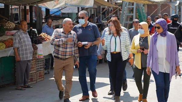 محافظ دمياط خلال