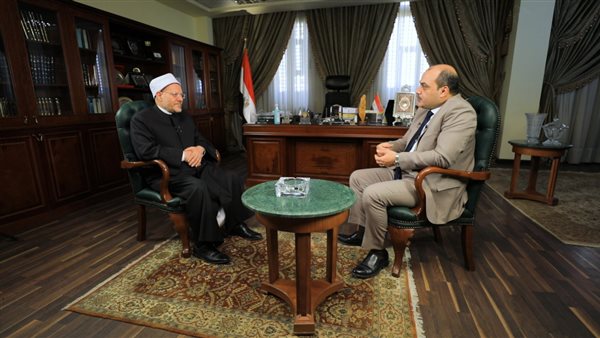 حوار محمد الباز والدكتور