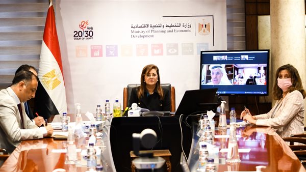 اجتماع وزيرة التخطيط