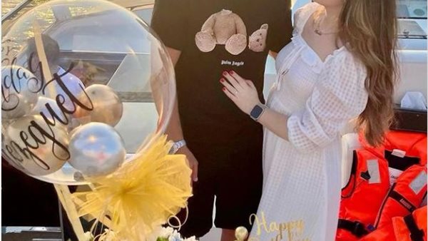 تريزيجيه وزوجته 