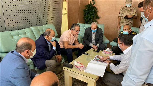 وزيرا التنمية والسياحة