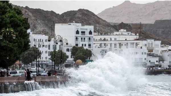  ارتفاع أمواج البحر