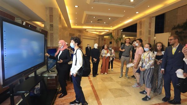 جانب من الحدث