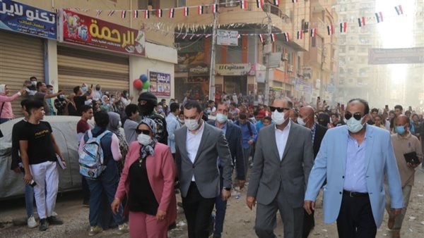 محافظ كفر الشيخ خلال