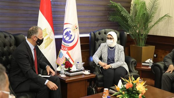 الدكتورة هالة زايد