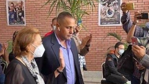 زيارة القبر