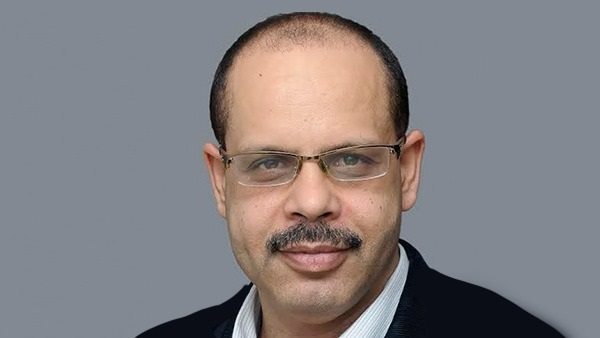 أكرم القصاص