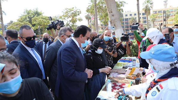 وزير التعليم العالي