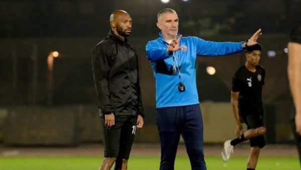 شيكا وكارتيرون