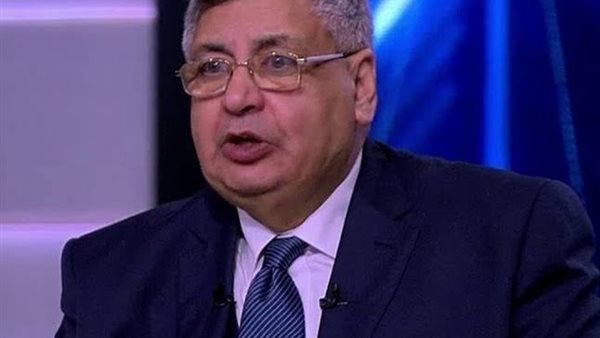 الدكتور محمد عوض