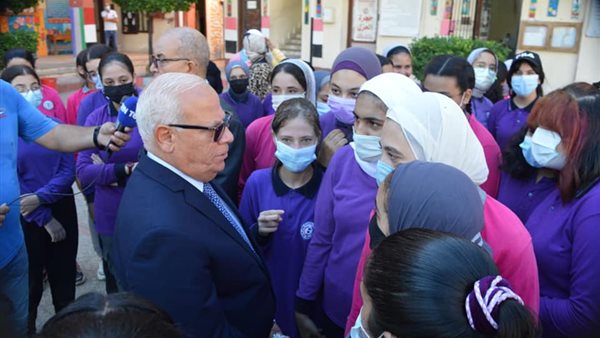 محافظ بورسعيد خلال