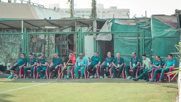 الوفد الفلسطينى مع