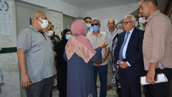 محافظ بورسعيد خلال