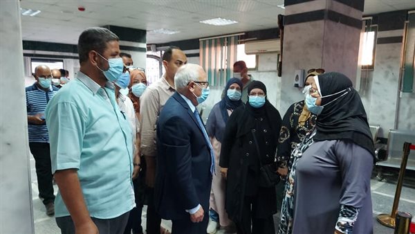 محافظ بورسعيد خلال