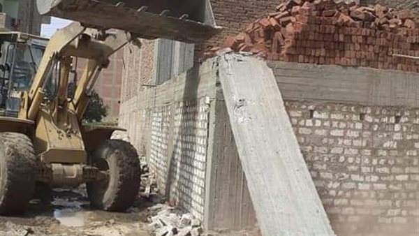 جانب من عمليات الازالة