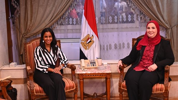 نيفين القباج ونجلاء