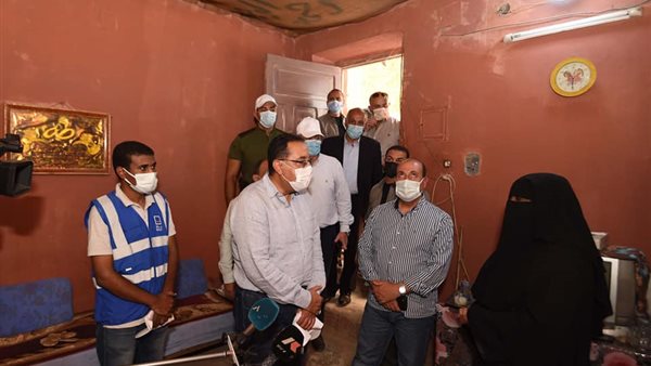 رئيس الوزراء خلال