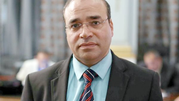 الدكتور مكرم رضوان