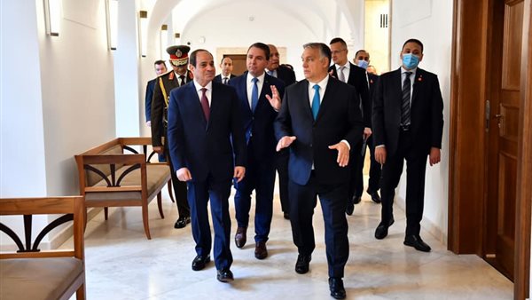 الرئيس السيسي يلتقي