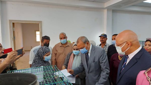 محافظ القليوبية خلال