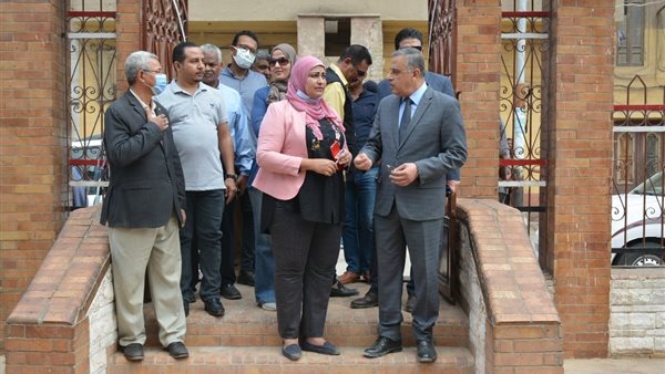 محافظ سوهاج خلال