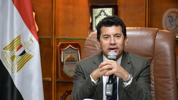 أشرف صبحي وزير الشباب