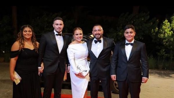 أحمد السقا وأولاده