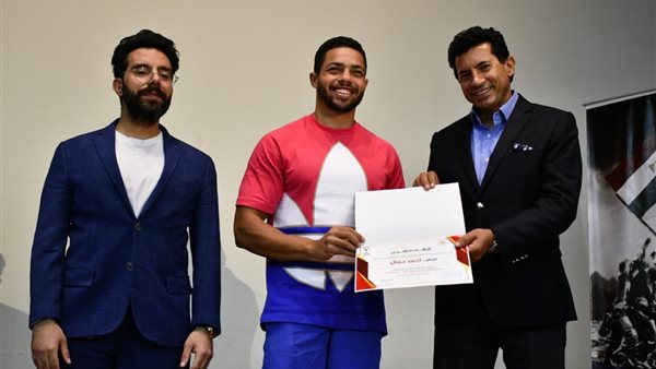 أشرف صبحي وزير الشباب