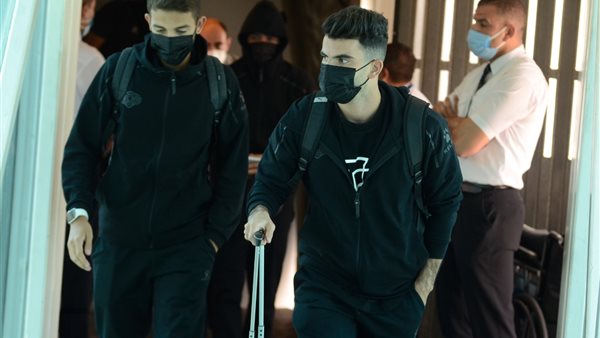 بعثة الزمالك في المطار