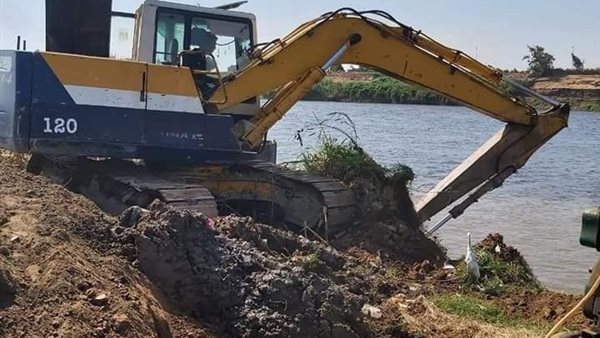 جانب من عمليات الازالة