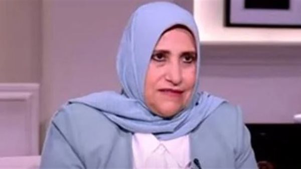  الدكتورة مفيدة 