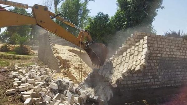 إزالة 132 حالة تعد