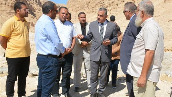 محافظ سوهاج خلال