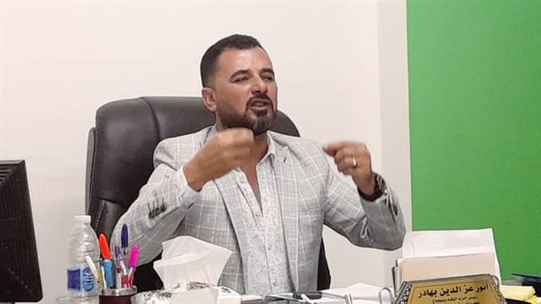 أنور بهادر رئيس اللجنة