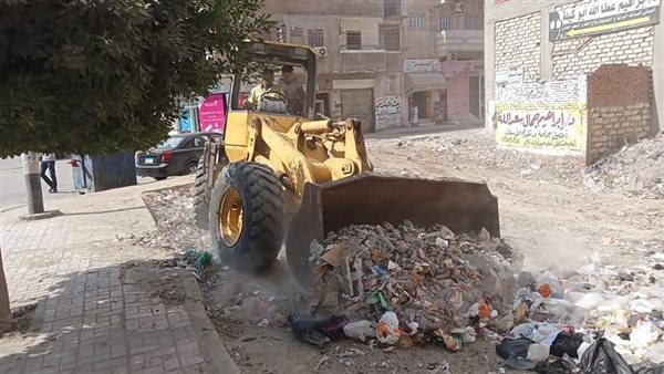 جانب من عمليات الازالة