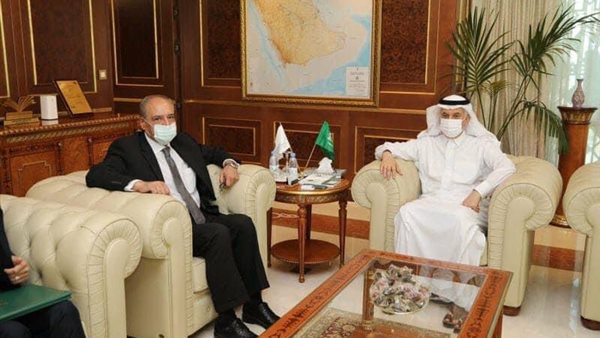 السفير أحمد فاروق