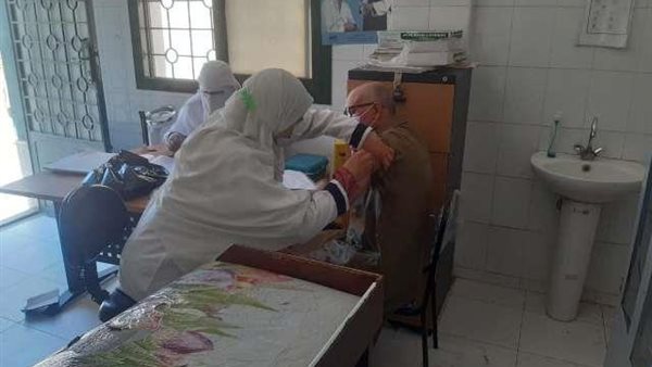 تطعيم المواطنين بالشرقية