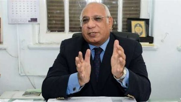  الدكتور نادر نور