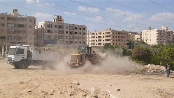 جانب من عمليات الازالة