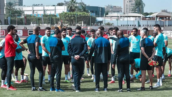 موسيماني يتحدث مع