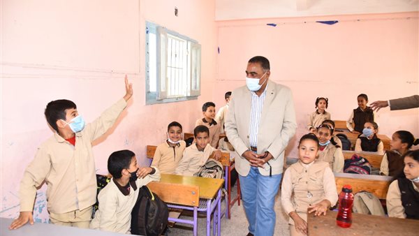 محافظ مطروح خلال