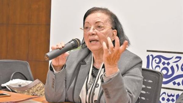 الدكتور فوزية عشماوي