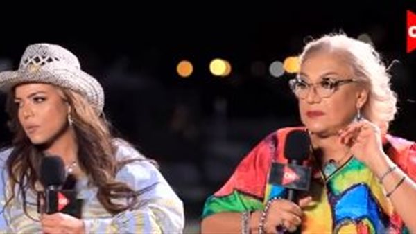 ناهد السباعى ووالدتها