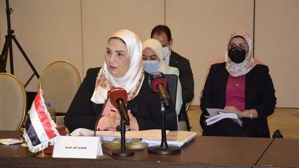 نيفين القباج وزيرة